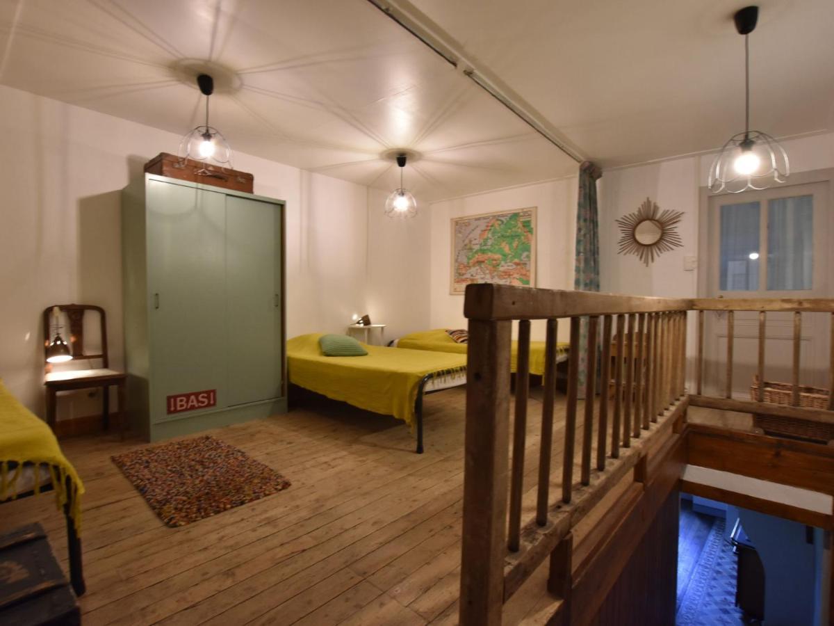 Spacious Holiday Home Near The Forest Barricourt Экстерьер фото
